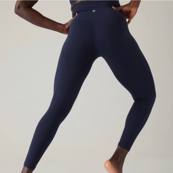 Athleta Ultra High Rise Elation 7/8 Tight - Picture 2 of 11